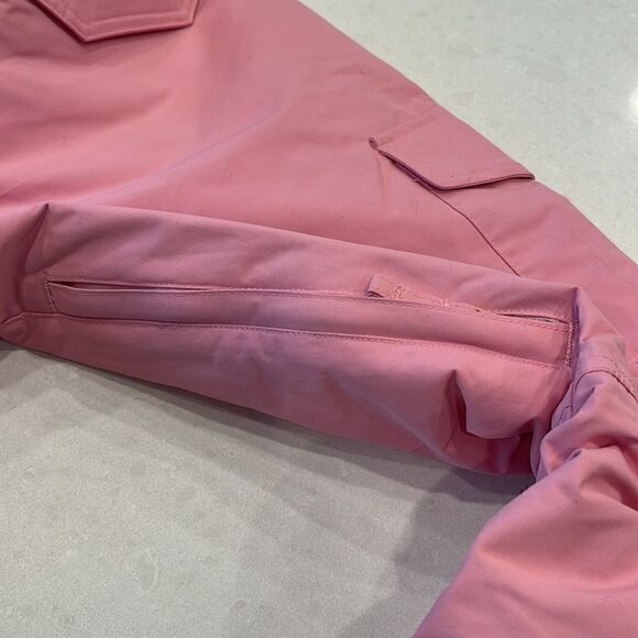 Burton youth snow pants size large, nwot. Room to grow system, excellent. - Picture 8 of 10